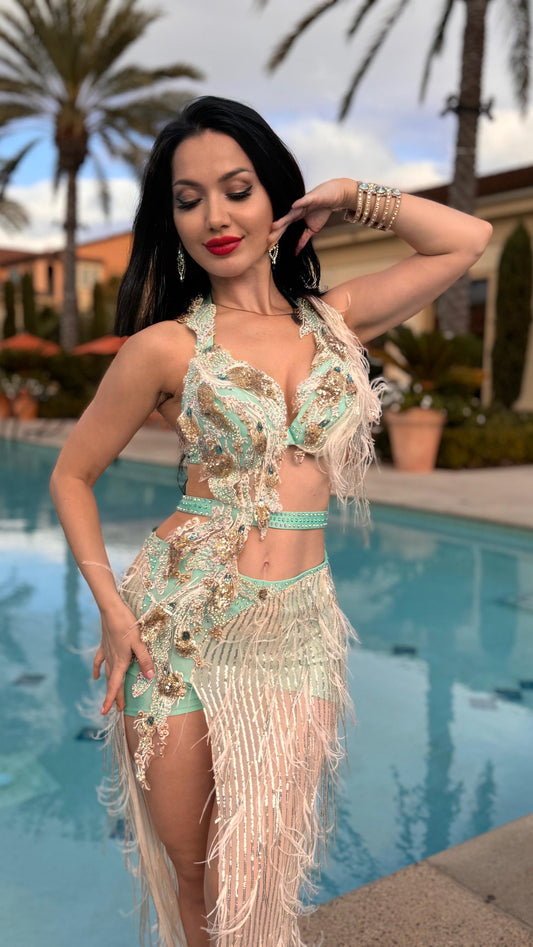 Costume